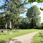Ξενοδοχείο Chateau De Fontanges 4*