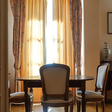 ホテル Chateau De Fontanges Onet-le-Château