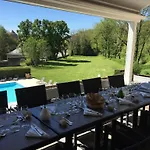 מלון Chateau De Fontanges Onet-le-Chateau