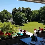 Chateau De Fontanges 4* Onet-le-Chateau