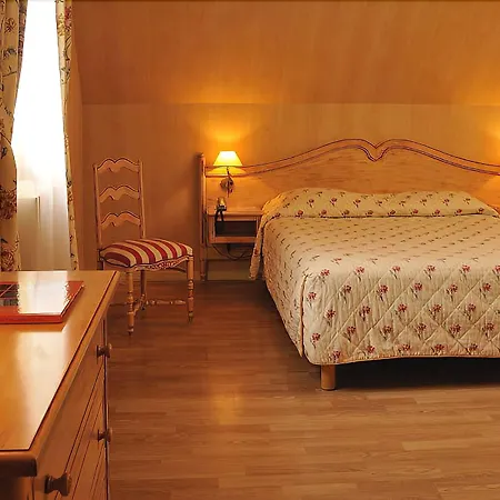 Château De Fontanges Hotel