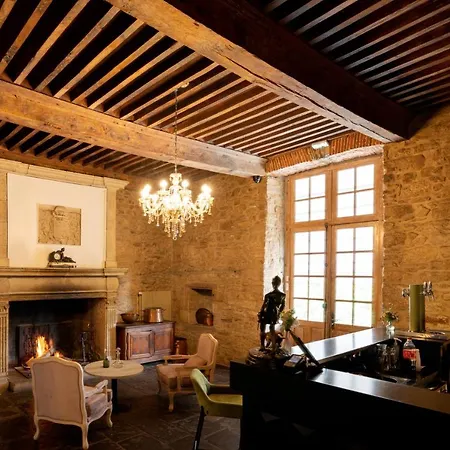 Chateau De Fontanges Отель 4*