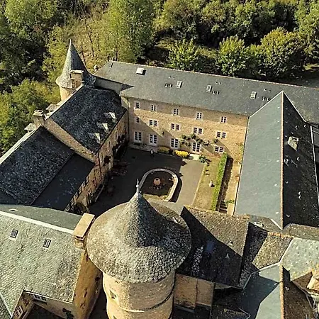 Hotel Chateau De Fontanges 4*