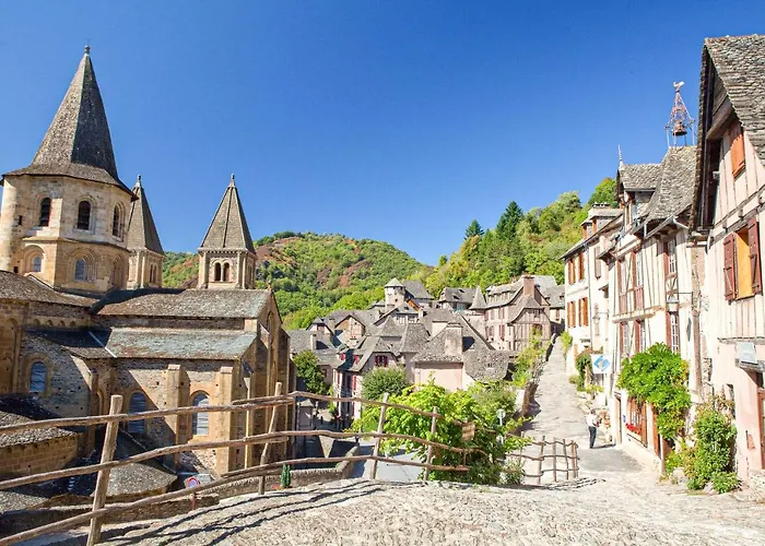 Отель Chateau De Fontanges