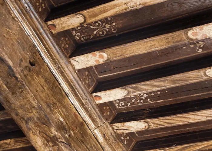 Chateau De Fontanges 4*