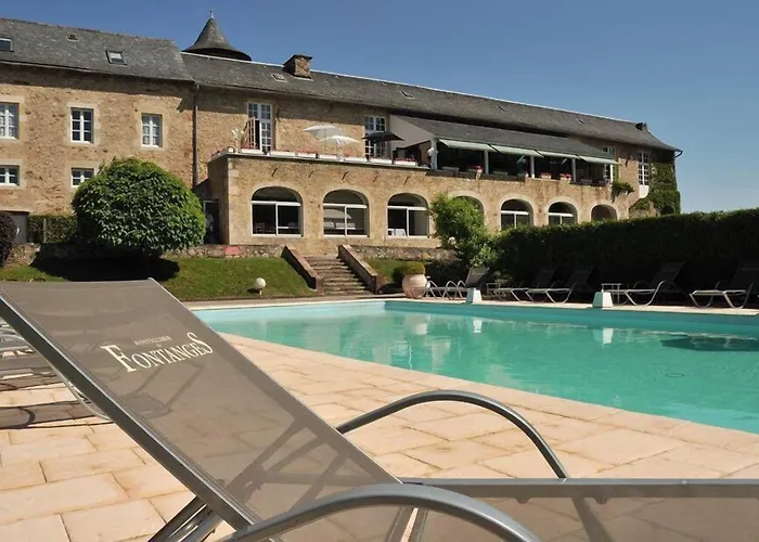 Chateau De Fontanges 4*
